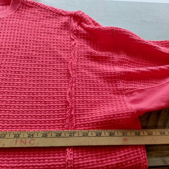 American Eagle Women’s Oversized Big Hug Waffle Crew Neck Sweatshirt Large - Picture 7 of 9